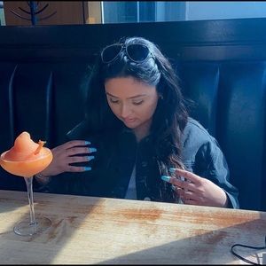 Meet your Posher, Nim